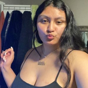 Meet your Posher, Christiana